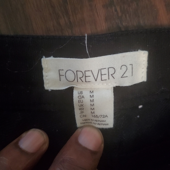 Forever 21 Shorts sz Medium - Picture 2 of 3